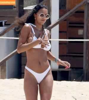 Lais Ribeiro photo #0320