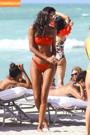 Lais Ribeiro photo #0395