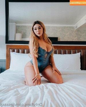 Lajesspduque photo #0049