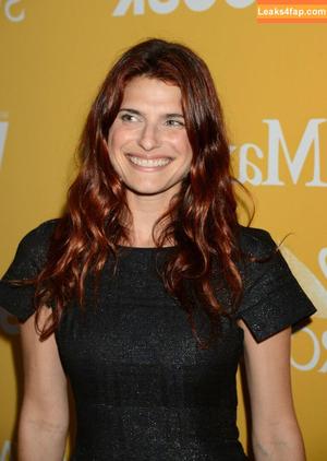 Lake Bell photo #0220