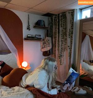 Laken Shade photo #0008