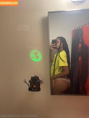 lakyaart photo #0002