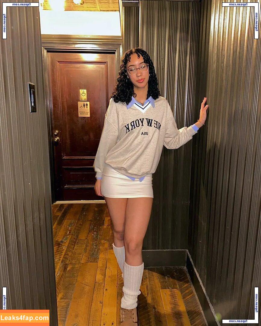 lalayravo /  leaked photo photo #0011