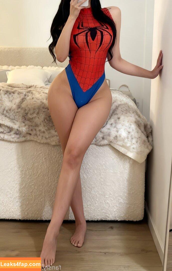 lalily.xo /  leaked photo photo #0008