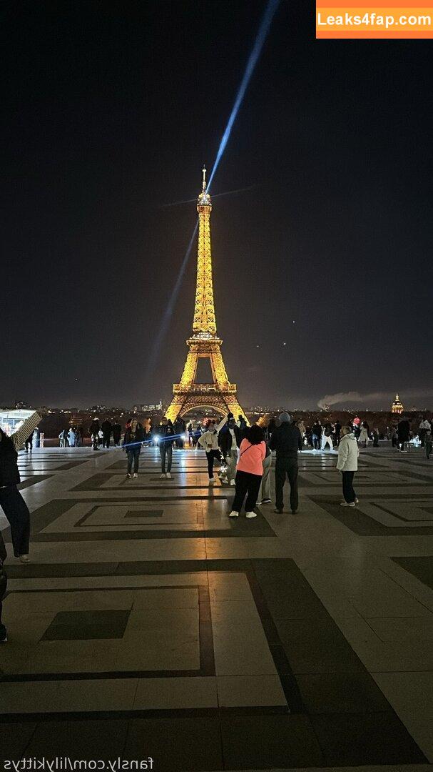 lalily.xo /  leaked photo photo #0018