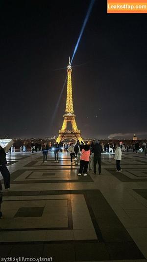 lalily.xo photo #0018