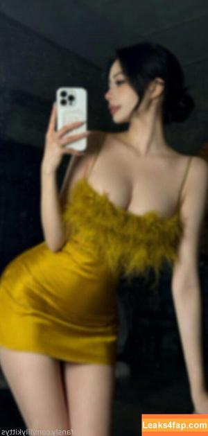 lalily.xo photo #0024