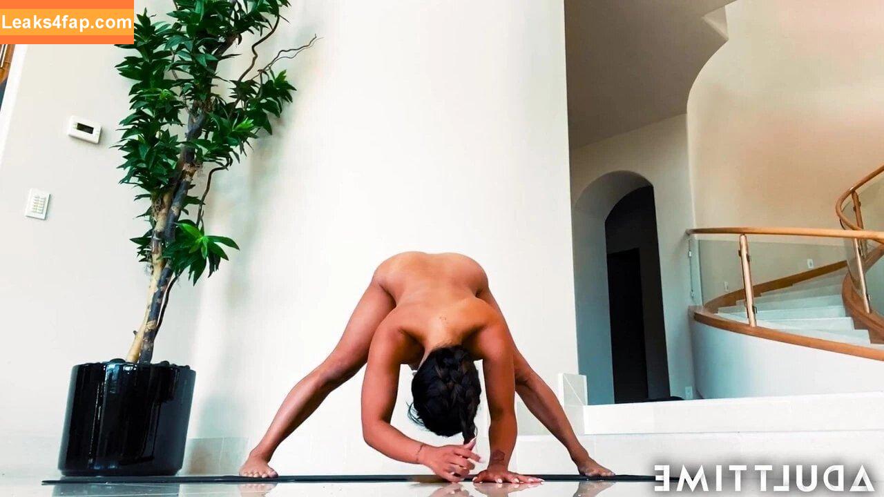 Lana Cat /  leaked photo photo #0008