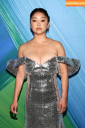 Lana Condor photo #0008