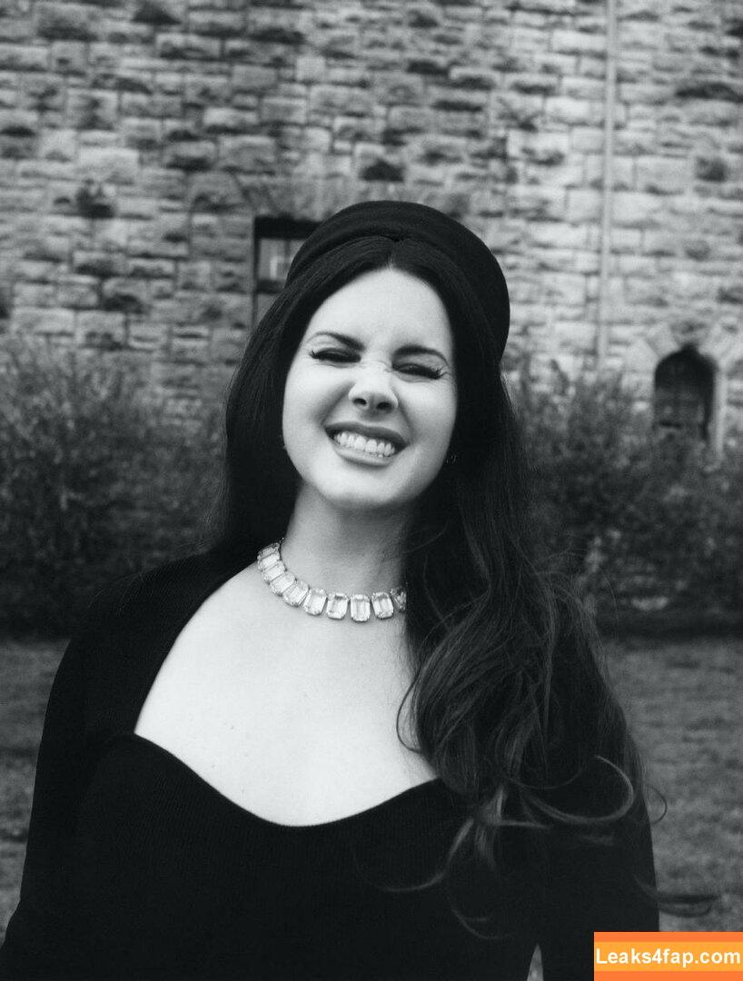 Lana Del Rey / lanadelreypictures / lanaraybabyx слитое фото фото #0022