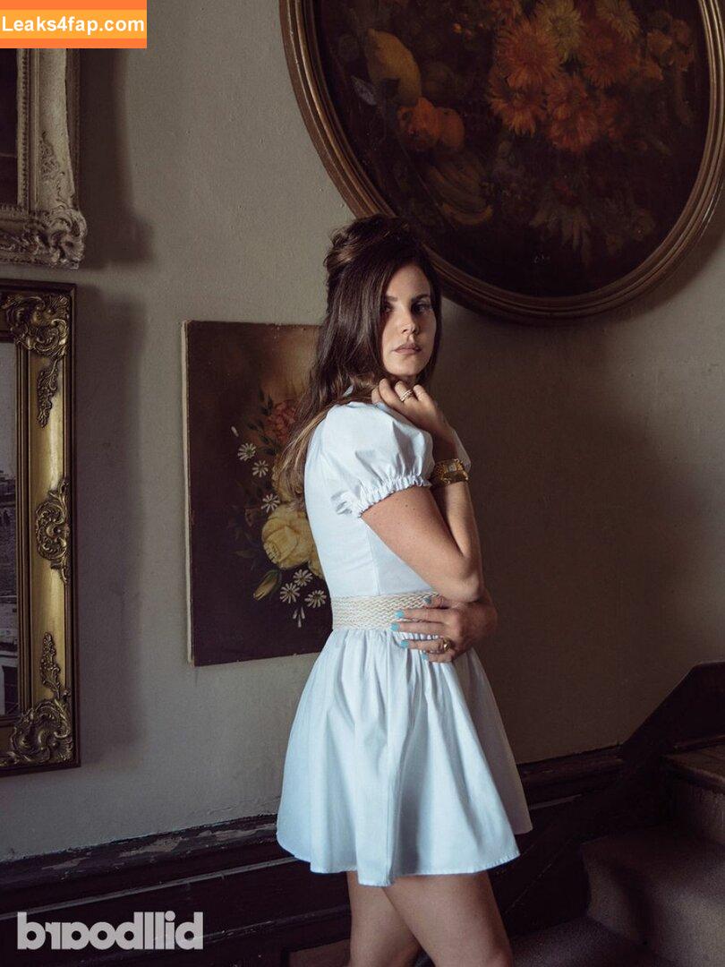 Lana Del Rey / lanadelreypictures / lanaraybabyx слитое фото фото #0029