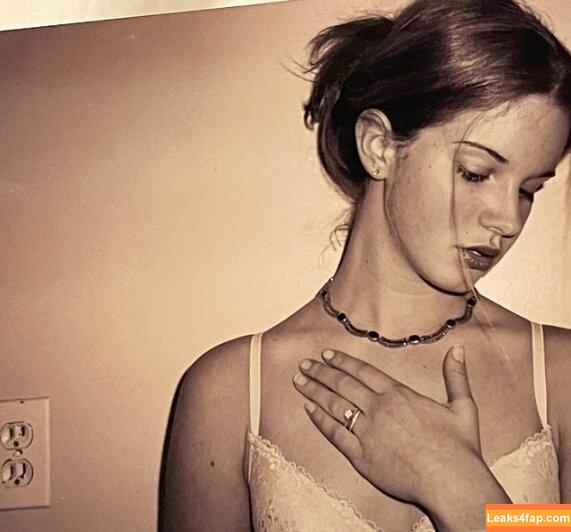 Lana Del Rey / lanadelreypictures / lanaraybabyx слитое фото фото #0039