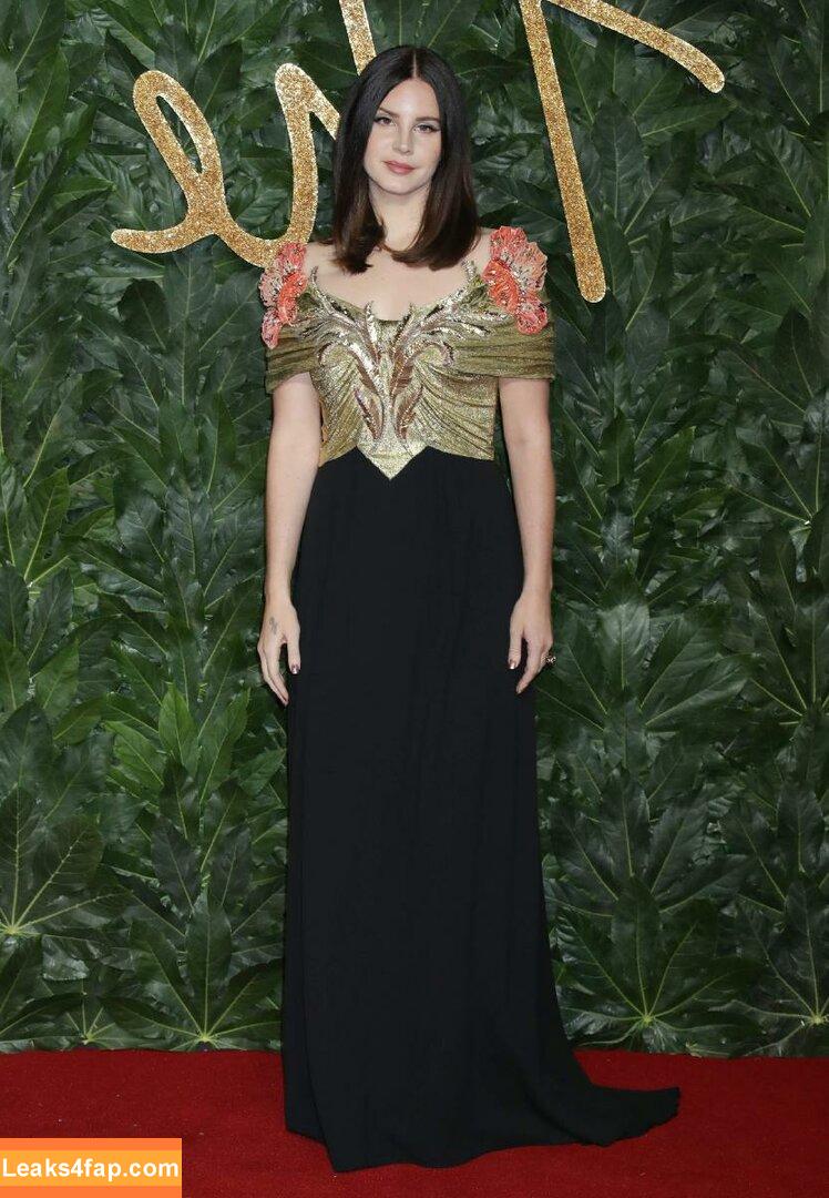 Lana Del Rey / lanadelreypictures / lanaraybabyx слитое фото фото #0170