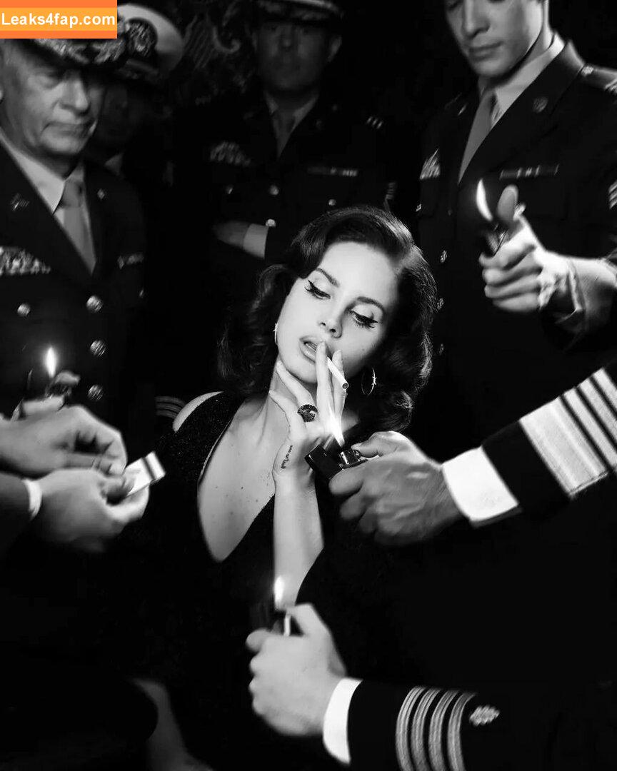 Lana Del Rey / lanadelreypictures / lanaraybabyx слитое фото фото #0197