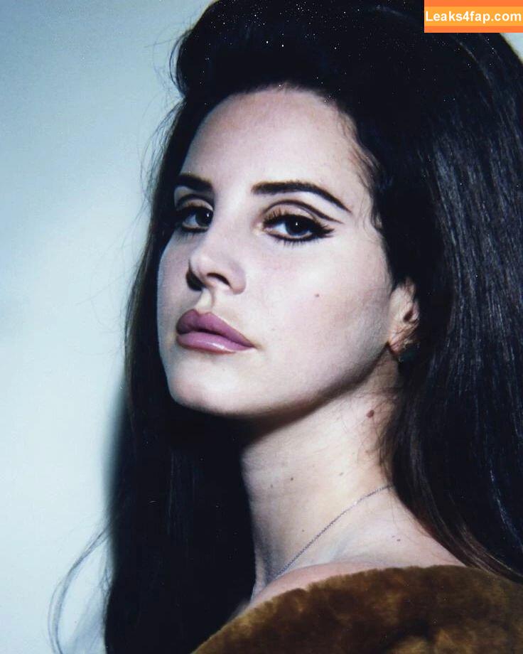 Lana Del Rey / lanadelreypictures / lanaraybabyx слитое фото фото #0199