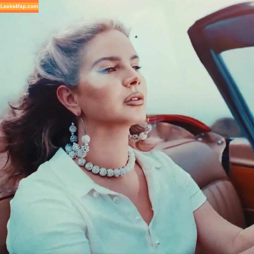 Lana Del Rey / lanadelreypictures / lanaraybabyx слитое фото фото #0211