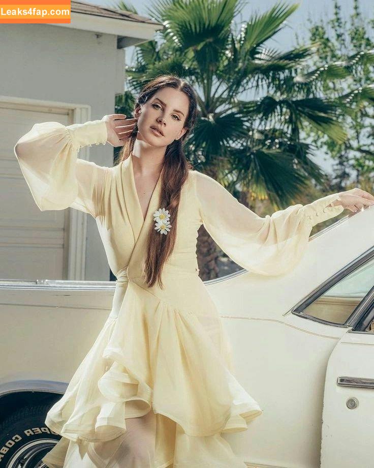 Lana Del Rey / lanadelreypictures / lanaraybabyx слитое фото фото #0217