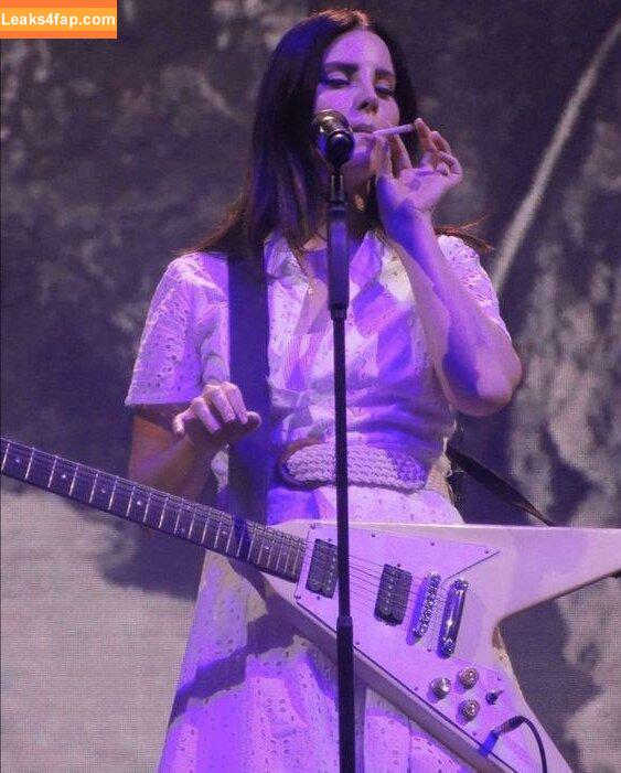 Lana Del Rey / lanadelreypictures / lanaraybabyx слитое фото фото #0226