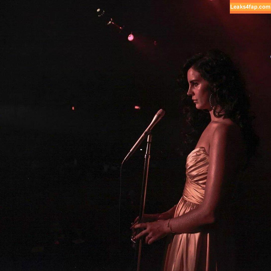 Lana Del Rey / lanadelreypictures / lanaraybabyx слитое фото фото #0259