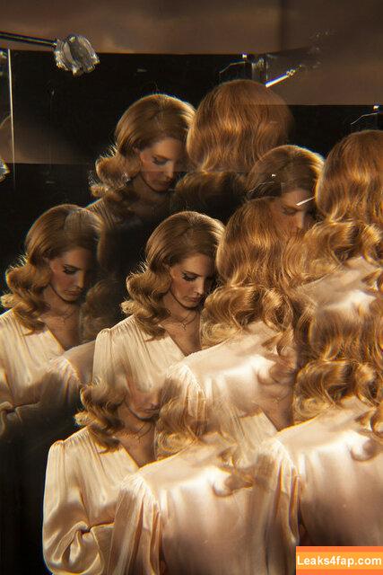 Lana Del Rey / lanadelreypictures / lanaraybabyx слитое фото фото #0272