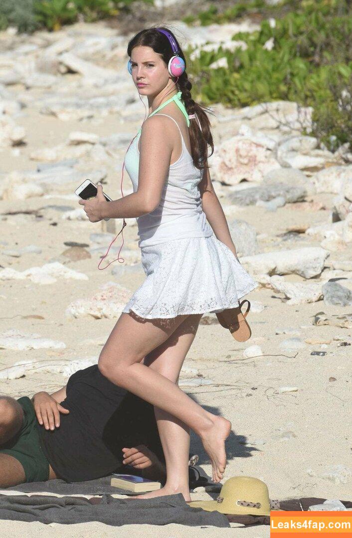 Lana Del Rey / lanadelreypictures / lanaraybabyx слитое фото фото #0292