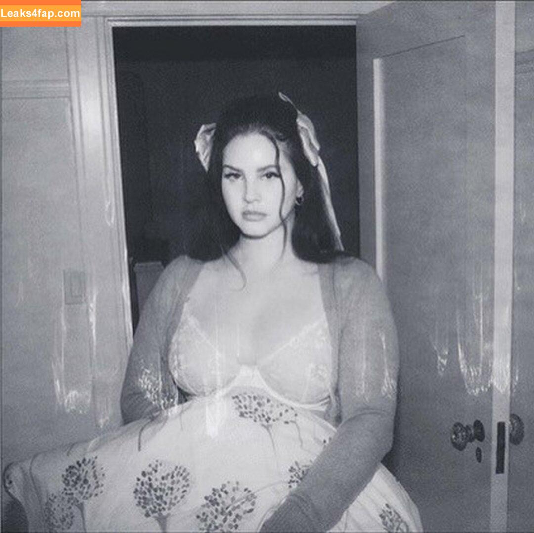 Lana Del Rey / lanadelreypictures / lanaraybabyx leaked photo photo #0344