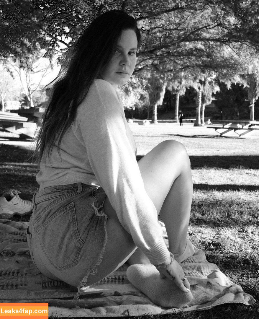 Lana Del Rey / lanadelreypictures / lanaraybabyx leaked photo photo #0423