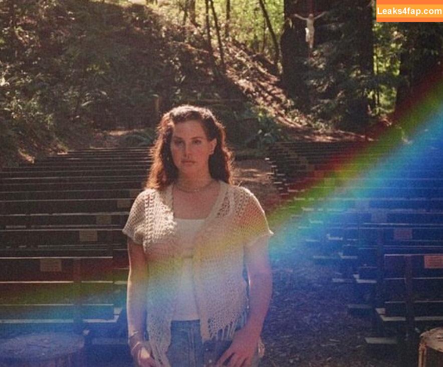 Lana Del Rey / lanadelreypictures / lanaraybabyx leaked photo photo #0428