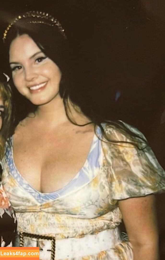 Lana Del Rey / lanadelreypictures / lanaraybabyx leaked photo photo #0464