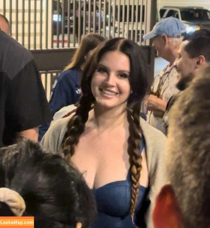 Lana Del Rey / lanadelreypictures / lanaraybabyx leaked photo photo #0493