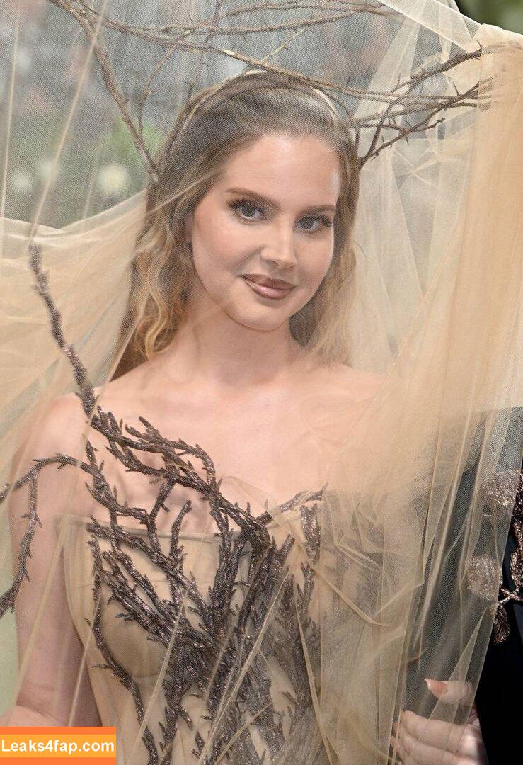 Lana Del Rey / lanadelreypictures / lanaraybabyx leaked photo photo #0762