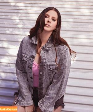 Lana Del Rey photo #0411