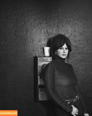 Lana Del Rey photo #0572