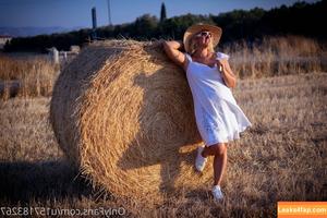 lana_free photo #0002