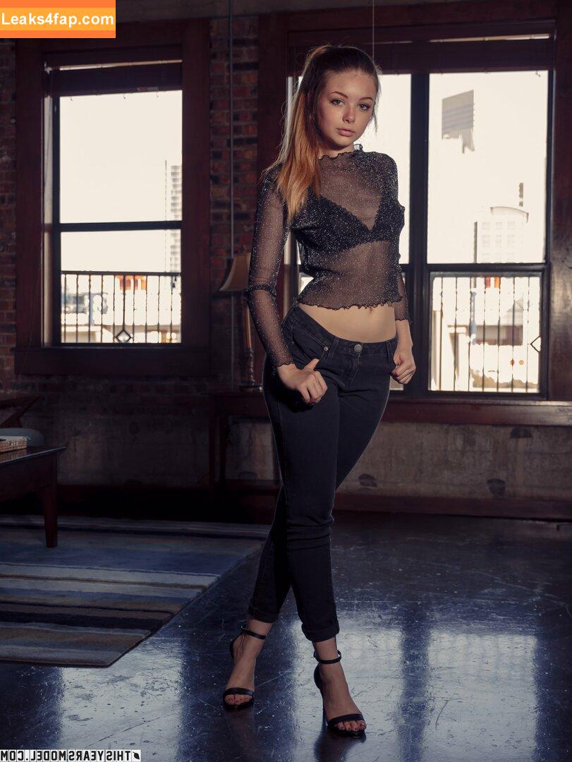Lana Lea / thelanalea leaked photo photo #0017