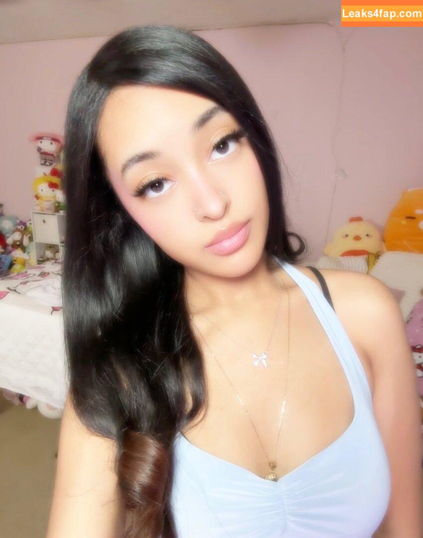 lanaaamaee / https: leaked photo photo #0001