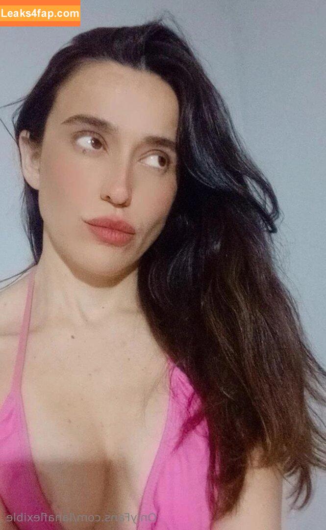 lanaflexible /  leaked photo photo #0025