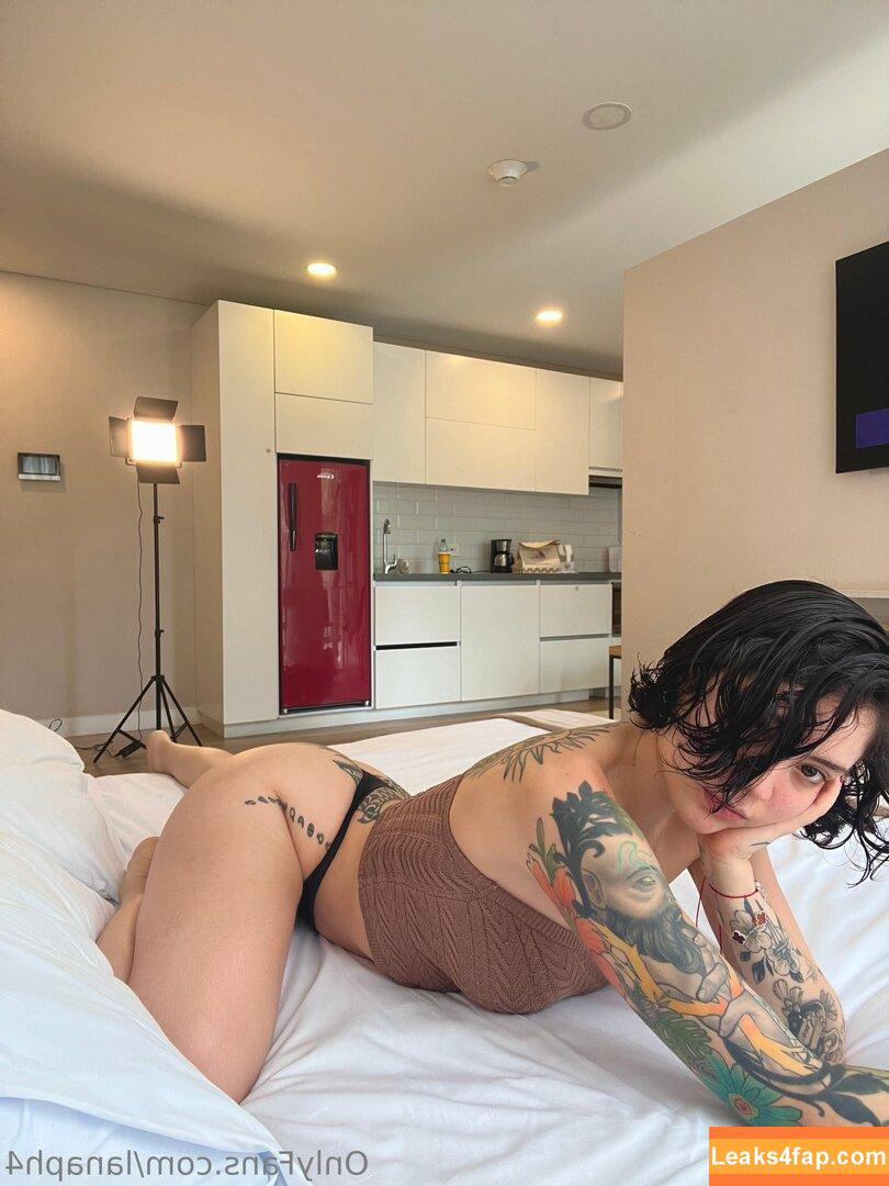 lanaph4 /  leaked photo photo #0034