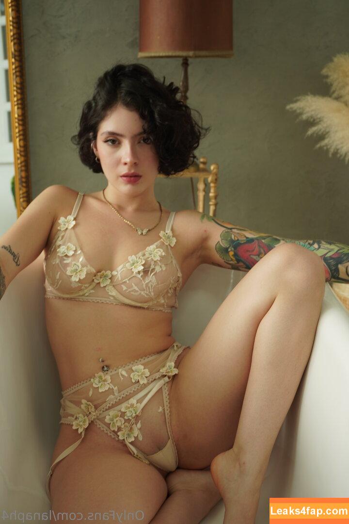 lanaph4 /  leaked photo photo #0058