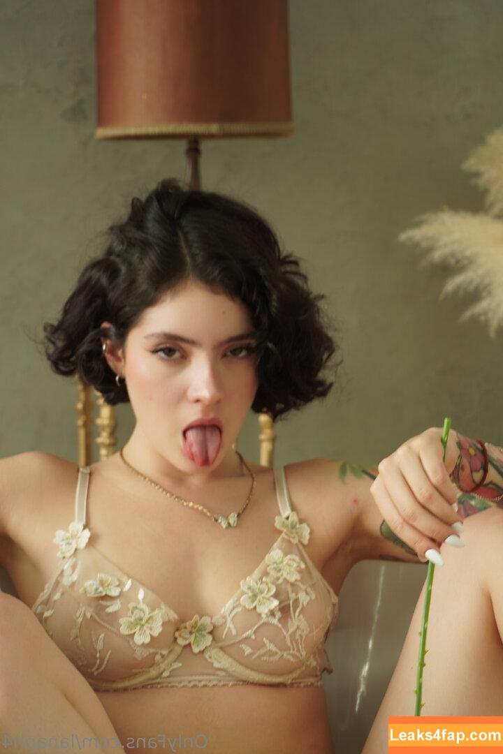 lanaph4 /  leaked photo photo #0059