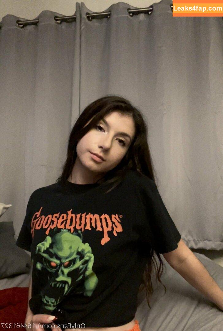 lanarhoads18 / 911_emergency_hotel leaked photo photo #0002