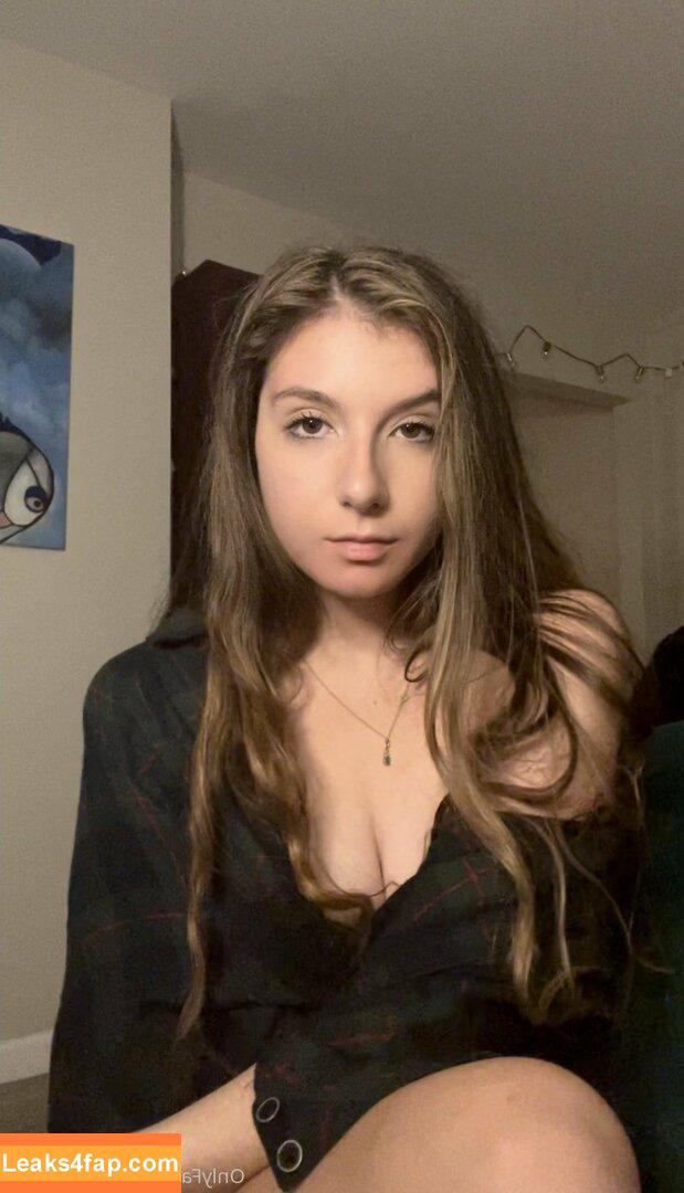 lanarhoads18 / 911_emergency_hotel leaked photo photo #0097