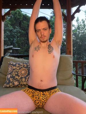 lancecage photo #0014