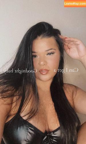 laneyfox photo #0001