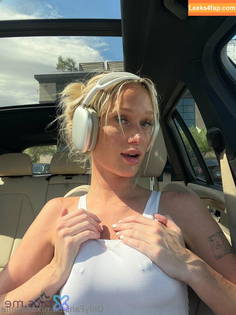 Lanie Wilcox /  leaked photo photo #0011