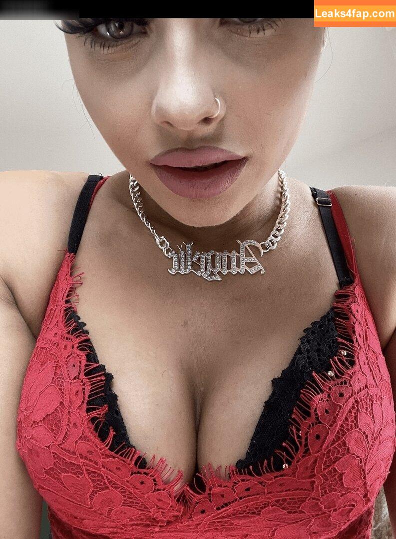 Lara Bttn / lara.bttn.lara / larabttnab18 leaked photo photo #0042