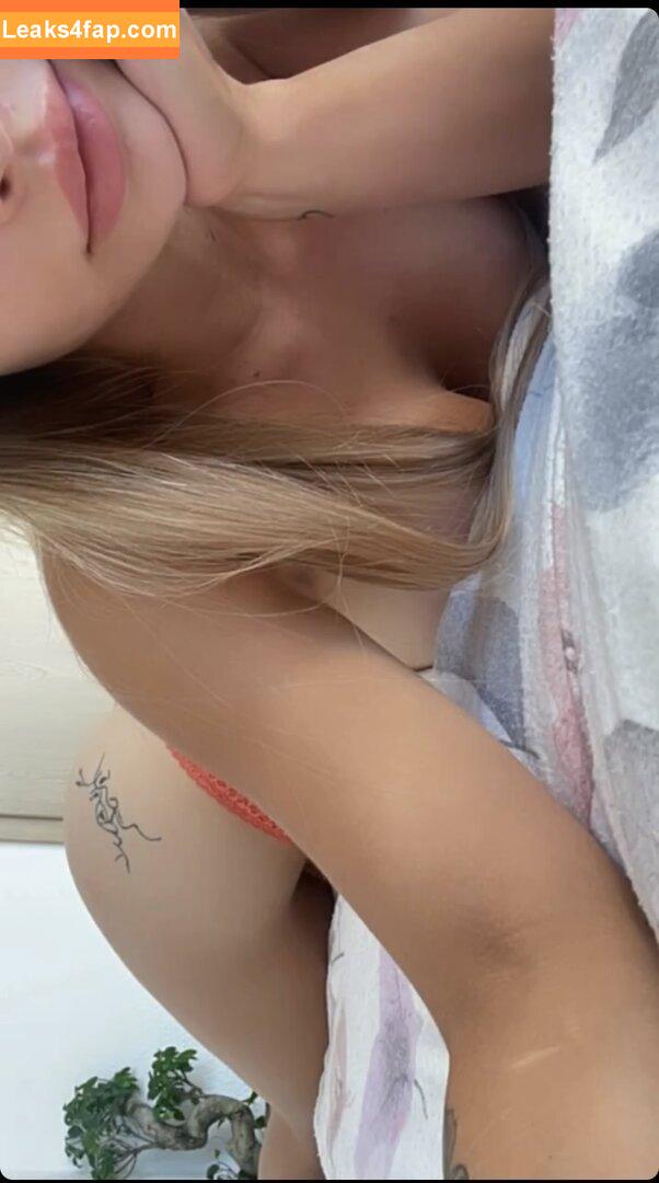 Lara Bttn / lara.bttn.lara / larabttnab18 leaked photo photo #0052