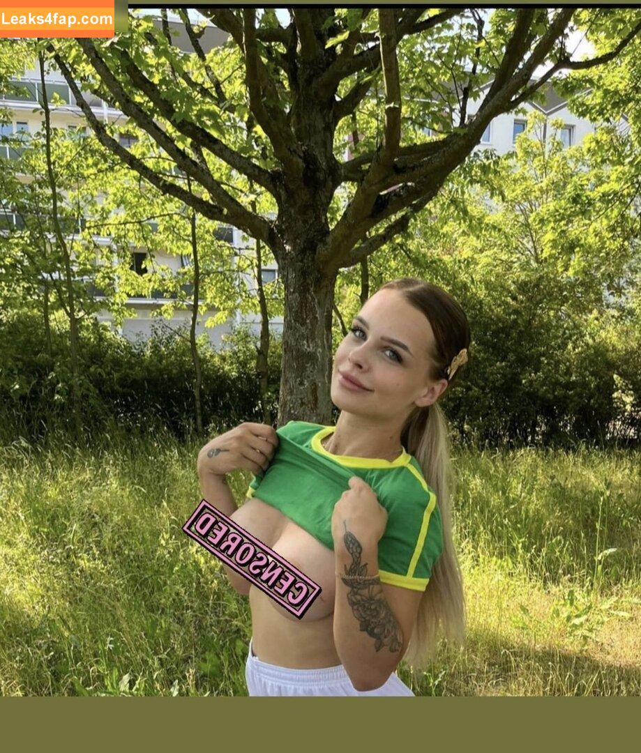 Lara Bttn / lara.bttn.lara / larabttnab18 leaked photo photo #0063