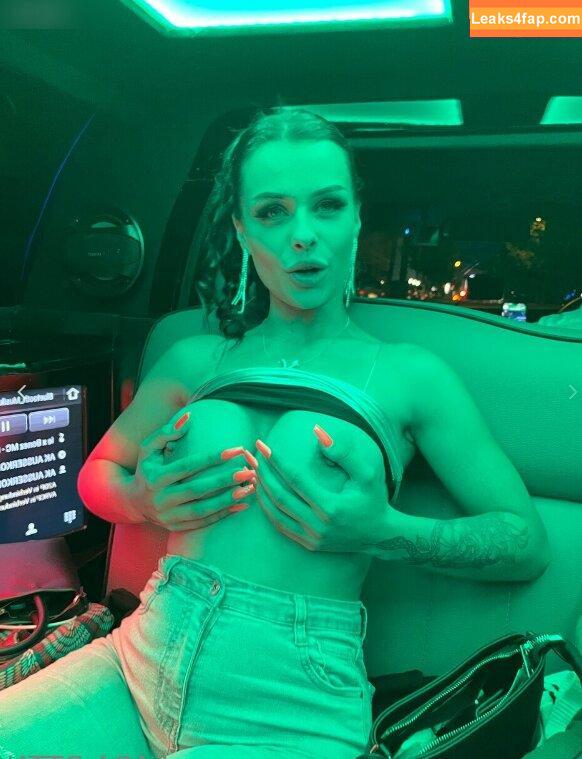 Lara Bttn / lara.bttn.lara / larabttnab18 leaked photo photo #0194