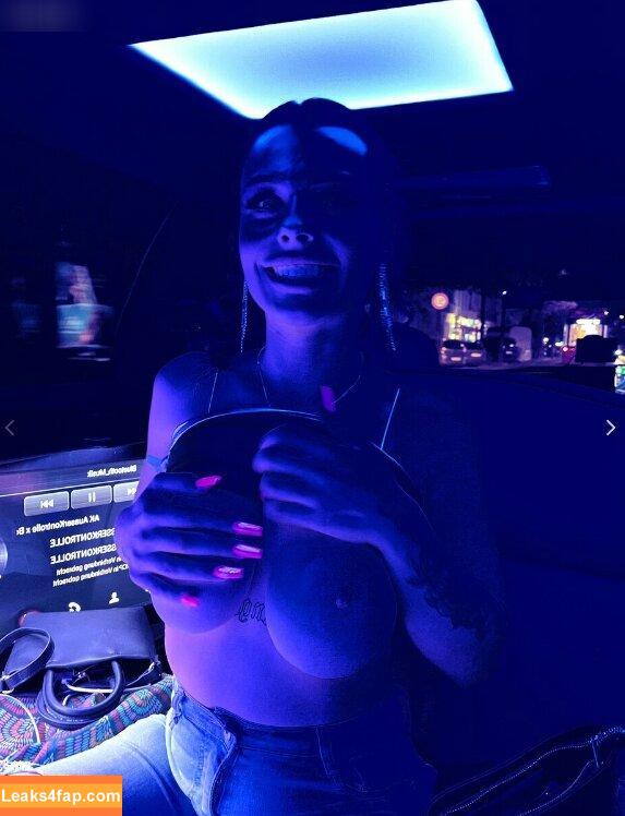 Lara Bttn / lara.bttn.lara / larabttnab18 leaked photo photo #0196